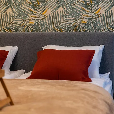 Praga - Metro, Vistula River Nearby - By Rentujemy *